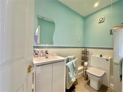 Picture 30